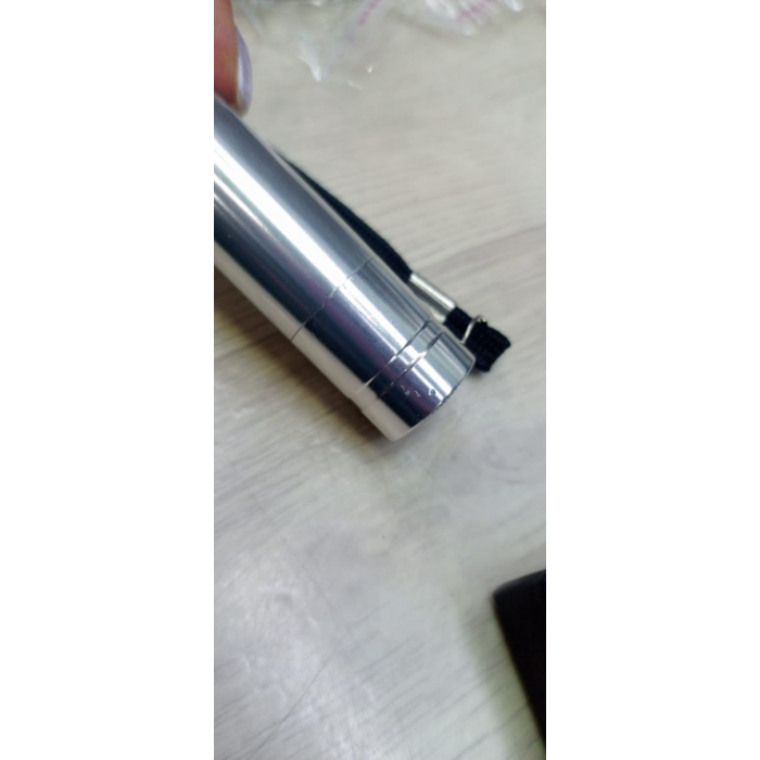 Подарочный набор Scout с многофункциональным ножом и фонариком, серебристый (P)