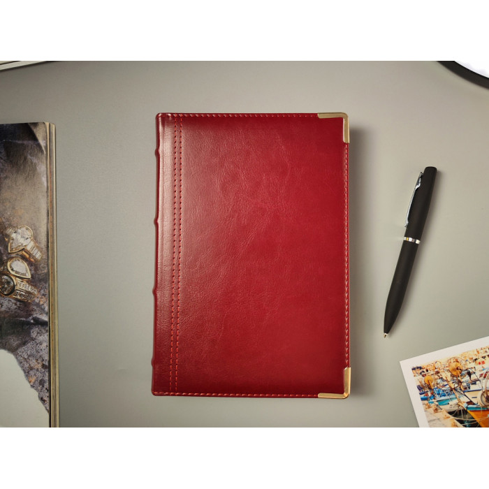 Ежедневник А5 полудатированный Boss, бордовый