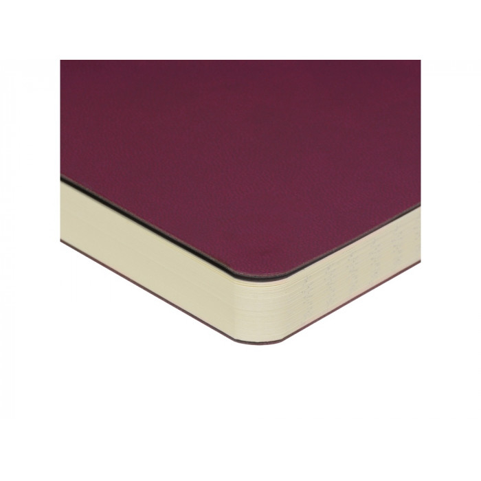 Ежедневник А5 недатированный Megapolis Velvet Flex, бордовый